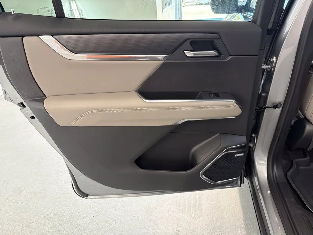 New 2027 Sterling Metallic GMC Elevation image 9