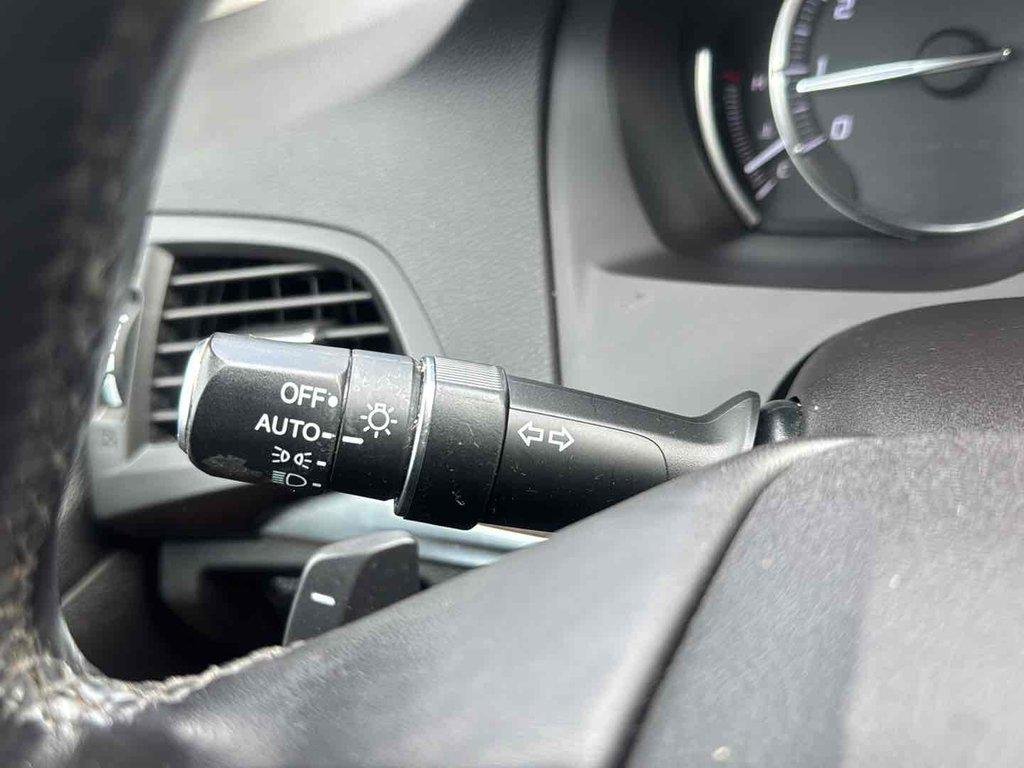 Used 2019 Canyon Bronze Metallic Acura Tech Pkg image 42