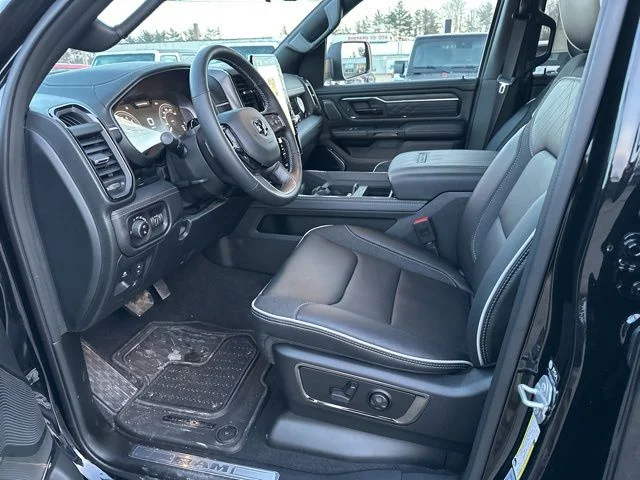 2026 RAM 1500 Limited - Photo 18