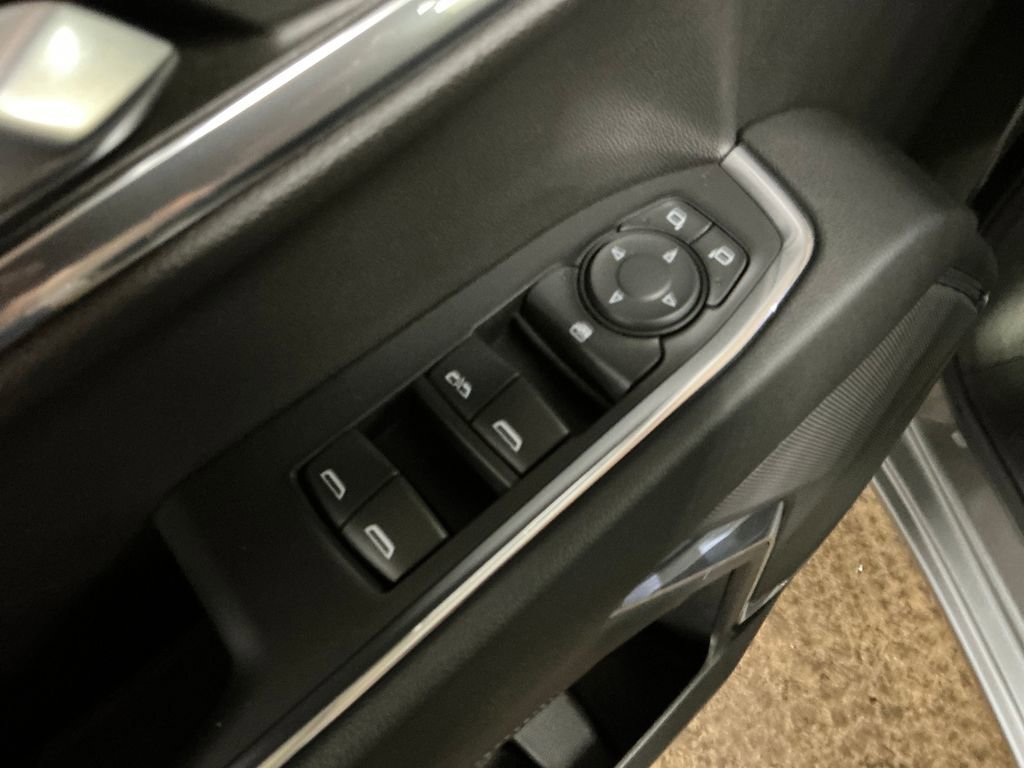 Used 2023 Sterling Metallic GMC Elevation image 16