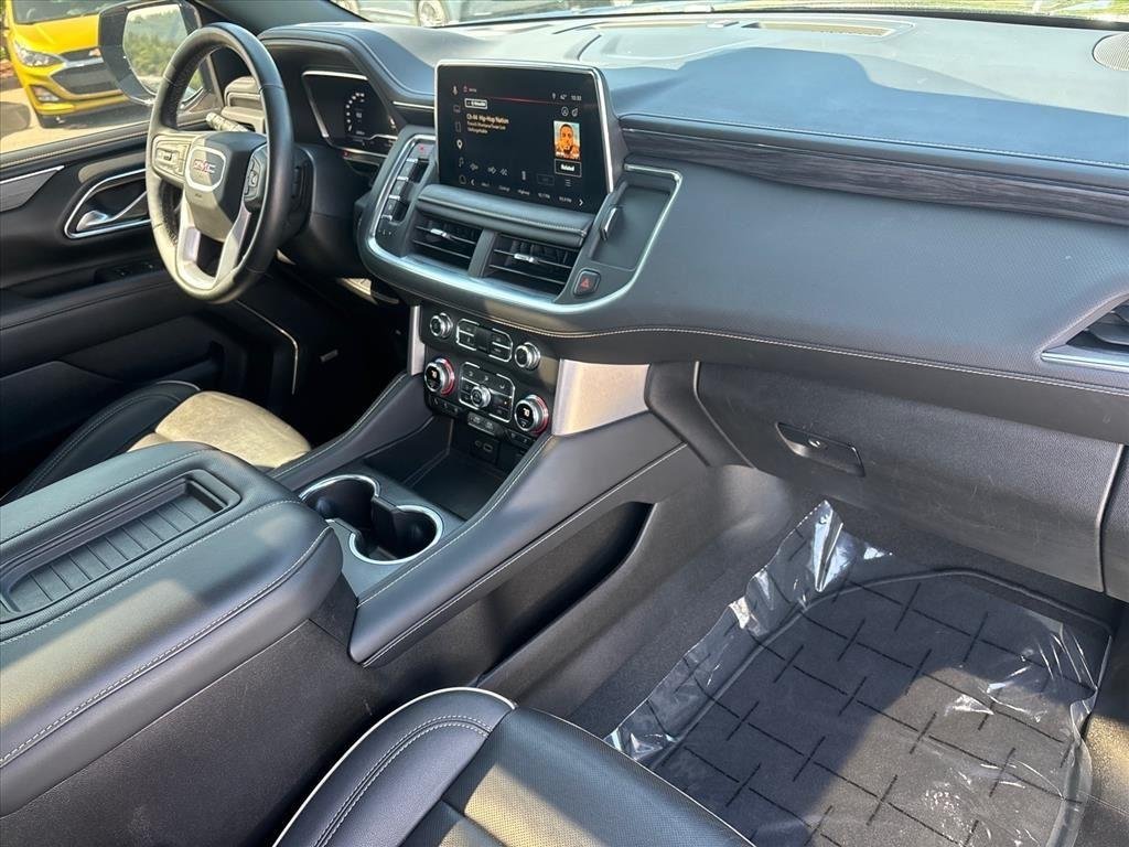 2023 GMC Yukon SLT - Photo 31