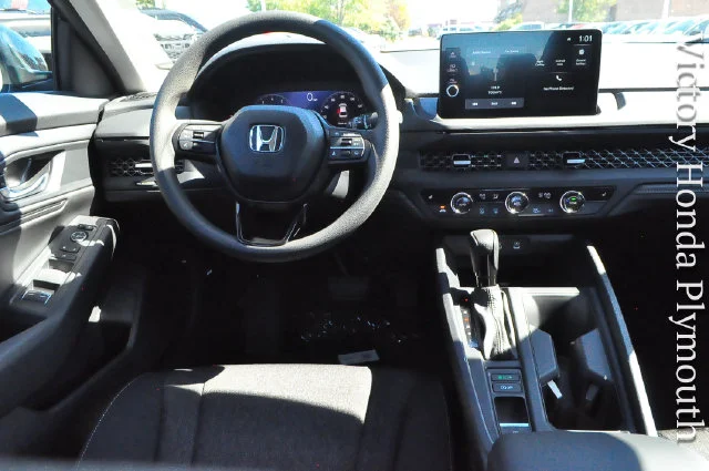 New 2026 Crystal Black Pearl Honda SE image 15