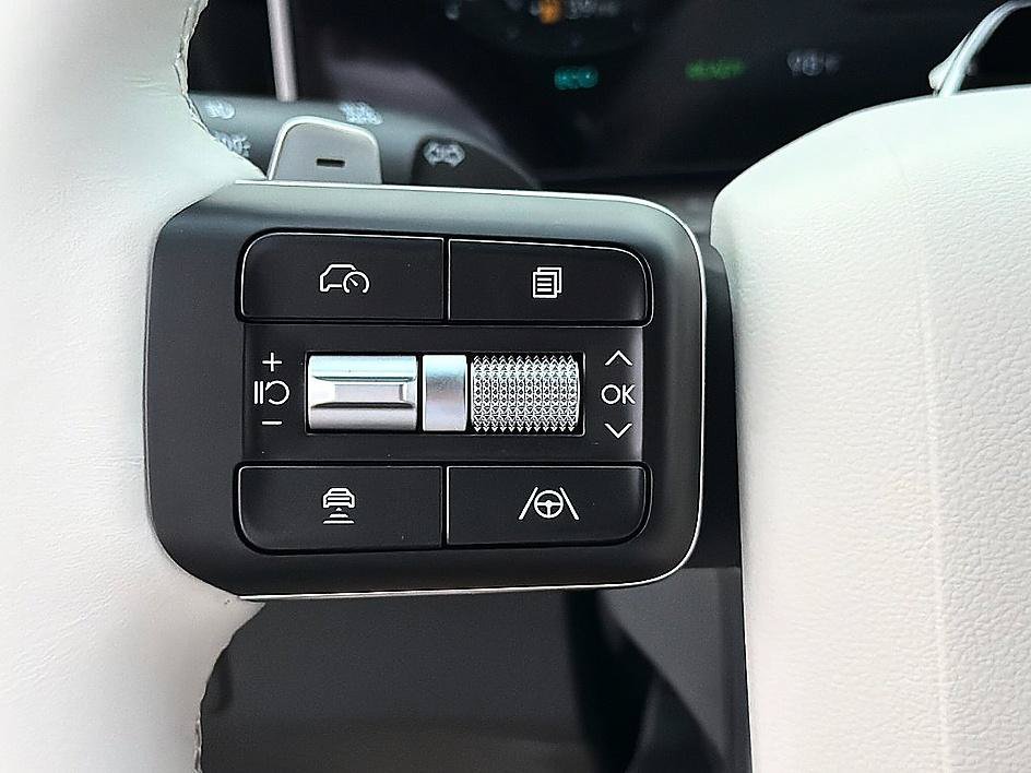 New 2027 Serenity White Hyundai Limited image 14