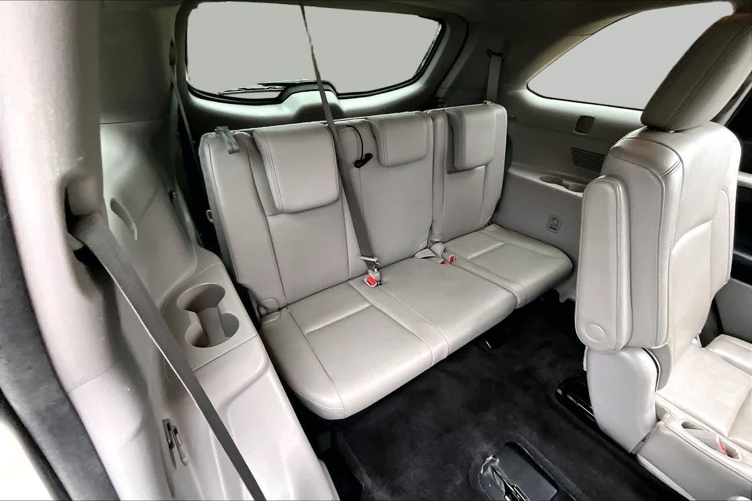 Used 2015 Blizzard Pearl Toyota XLE image 19