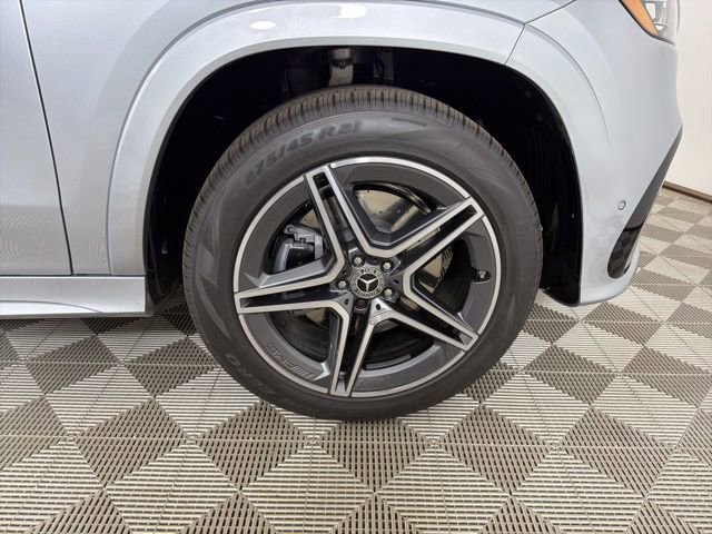New 2026 Cirrus Silver Metallic Mercedes-Benz GLS 450 image 21