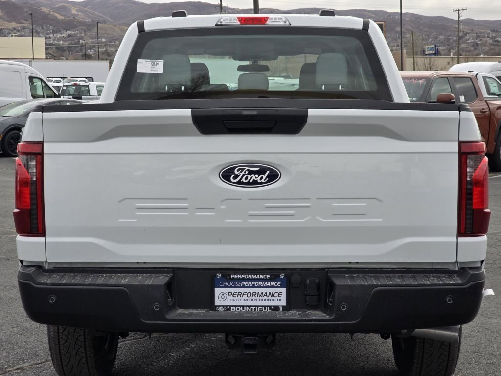 New 2026 Oxford White Ford XL image 21