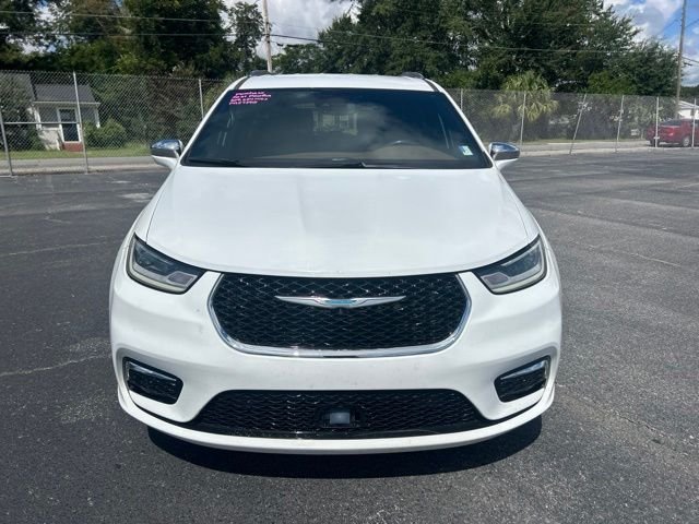 Used 2021 White Chrysler Limited image 7