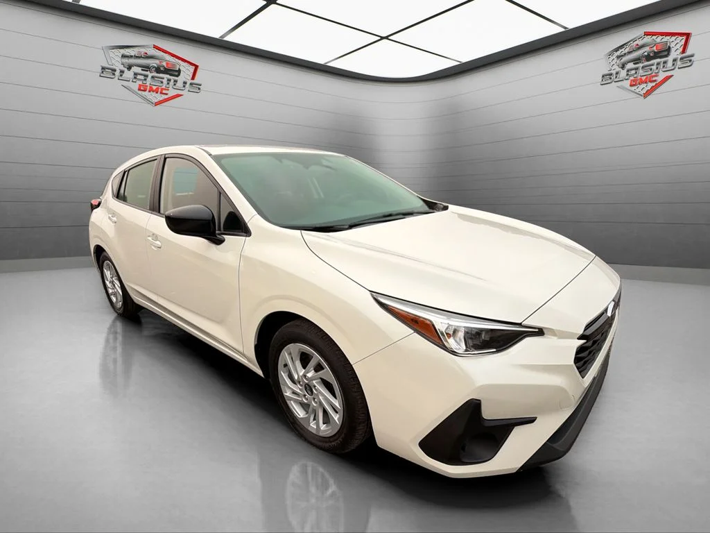 Used 2024 White Subaru Base image 7