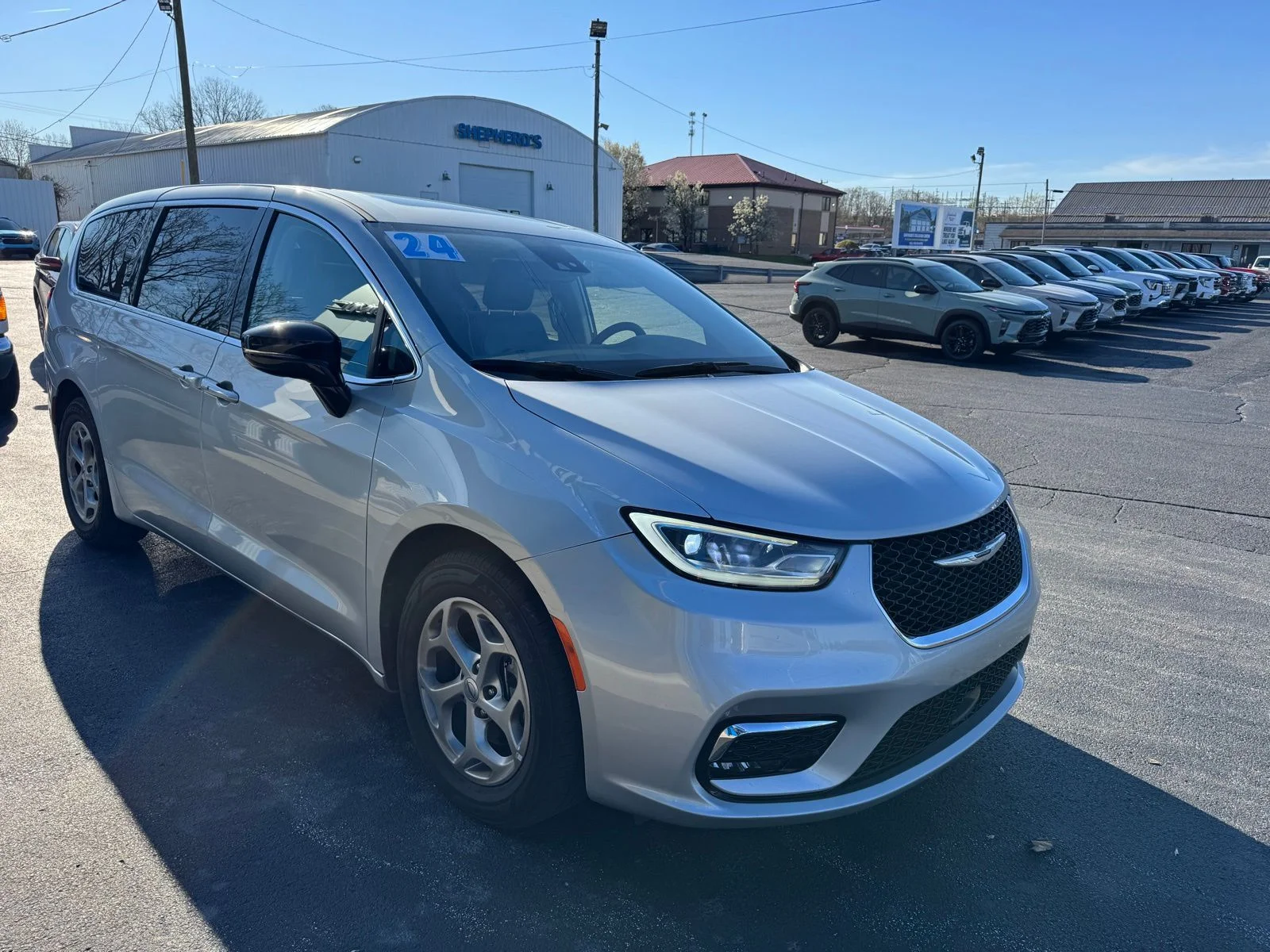 2024 Chrysler Pacifica Limited - Photo 6