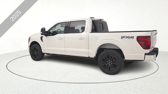 New 2025 White Ford Platinum image 5