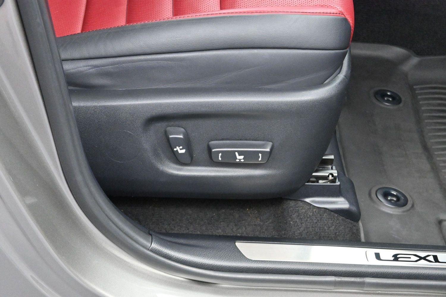 Used 2019 Atomic Silver Lexus NX 300 image 36