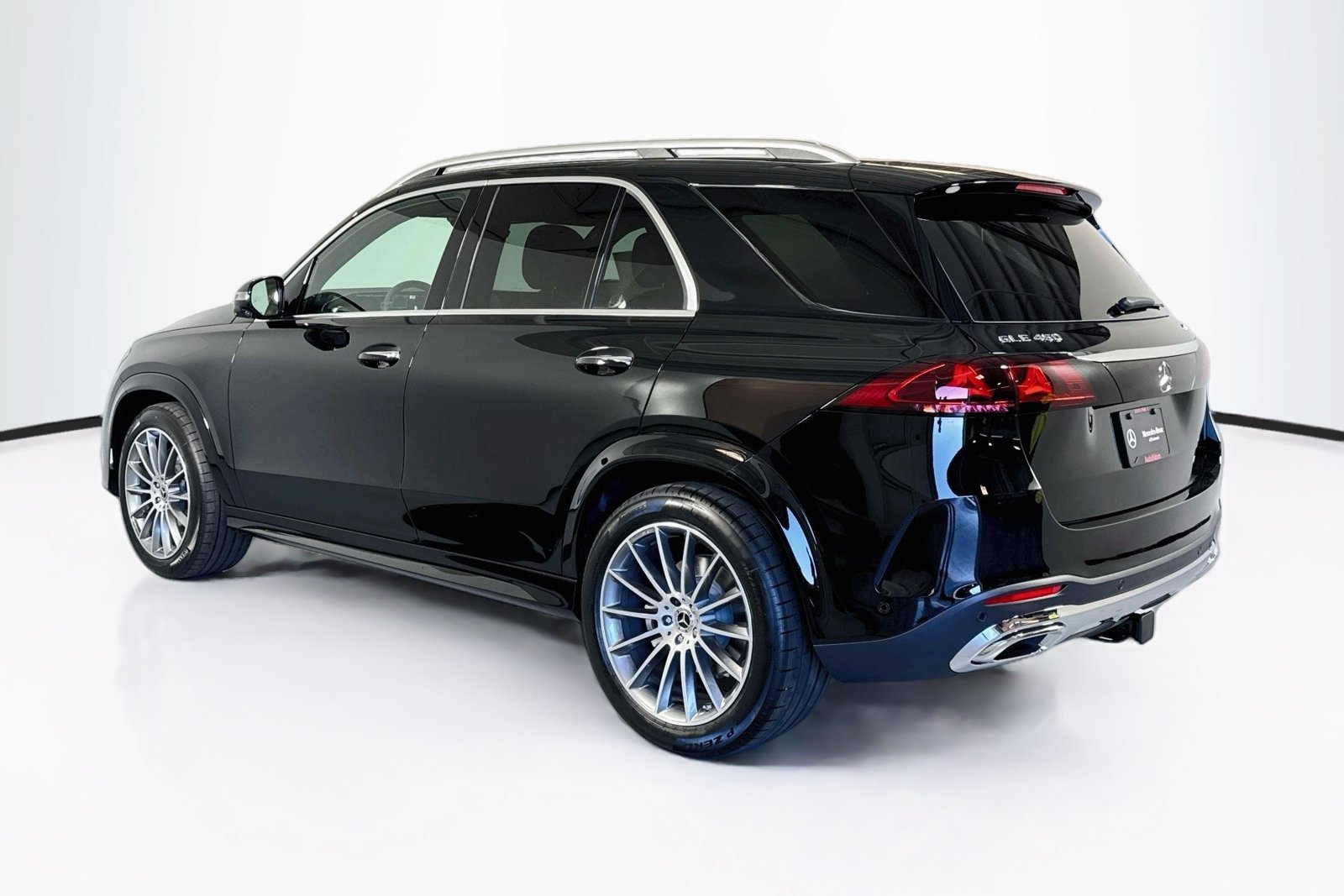 New 2027 Black Mercedes-Benz GLE 450 image 7