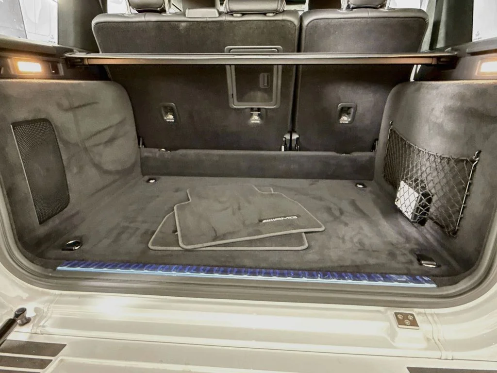 Used 2025 White Mercedes-Benz G 550 image 27