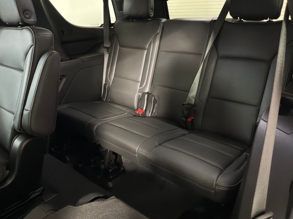Used 2024 White GMC Denali image 15