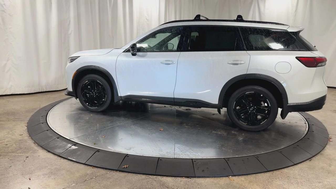 2026 INFINITI QX60 Sport - Photo 10