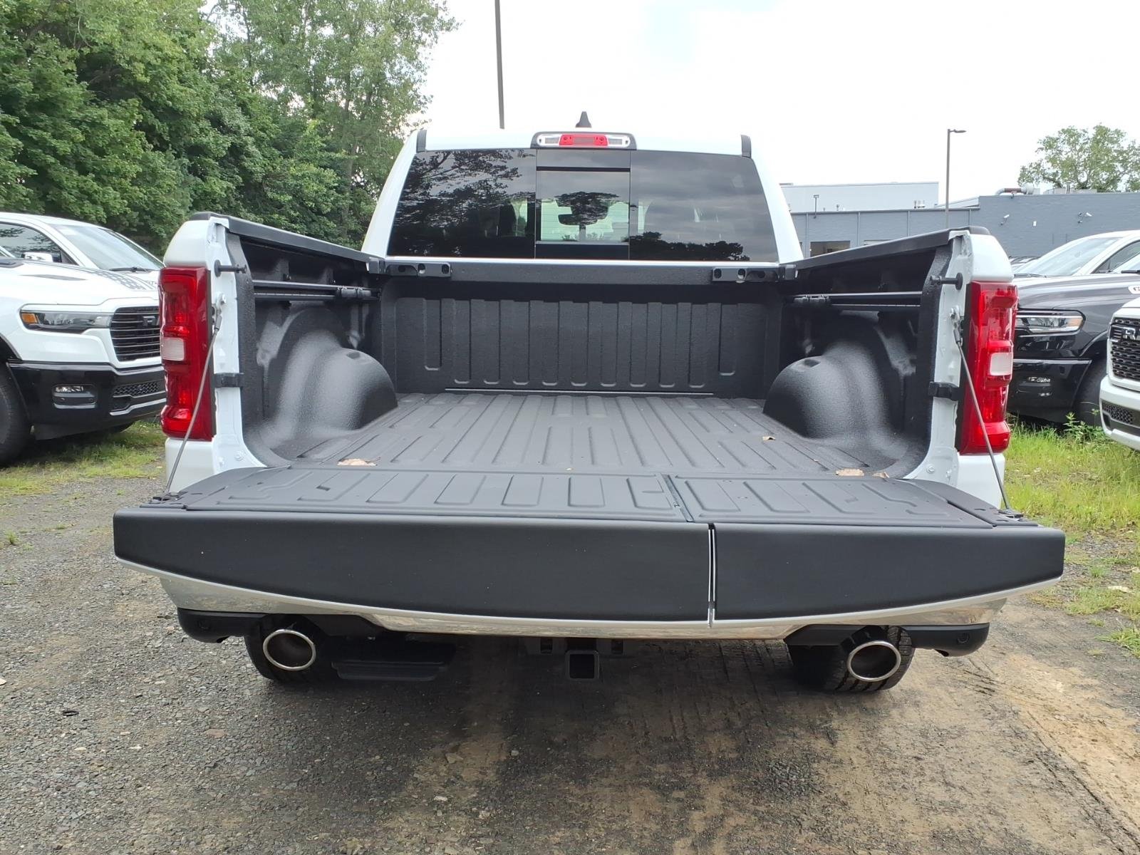 New 2026 Bright White Clear-Coat Exterior Paint RAM Laramie image 5