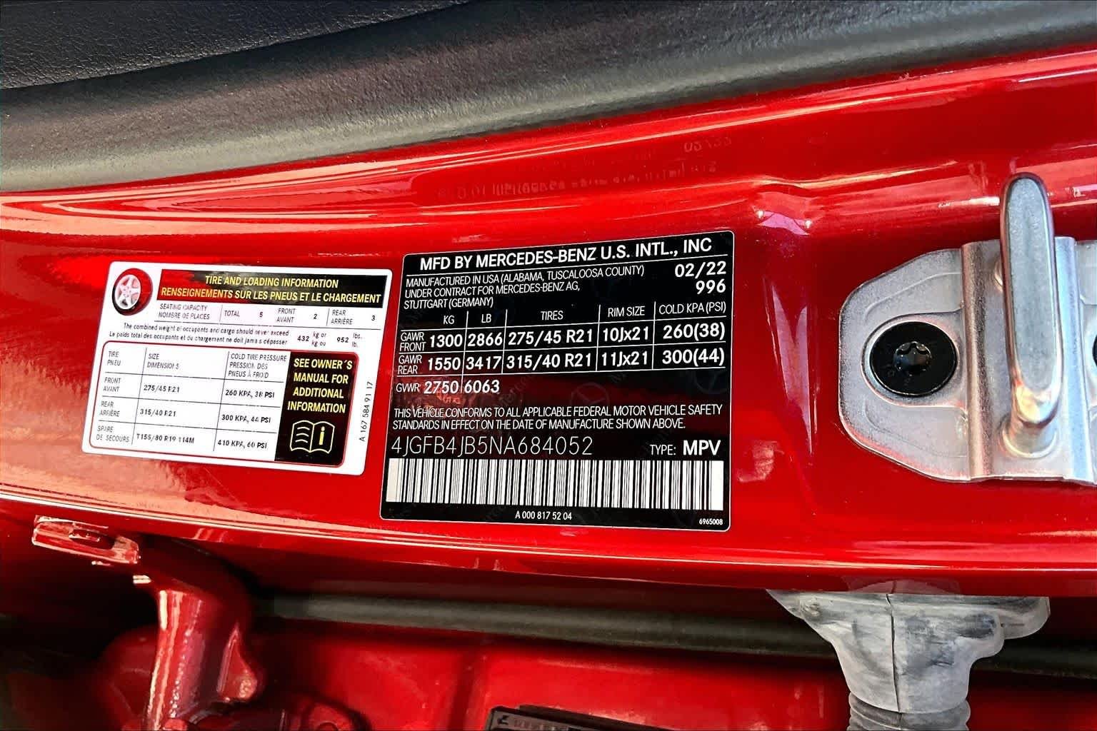 Used 2022 MANUFAKTUR Cardinal Red Metallic Mercedes-Benz GLE 350 image 36