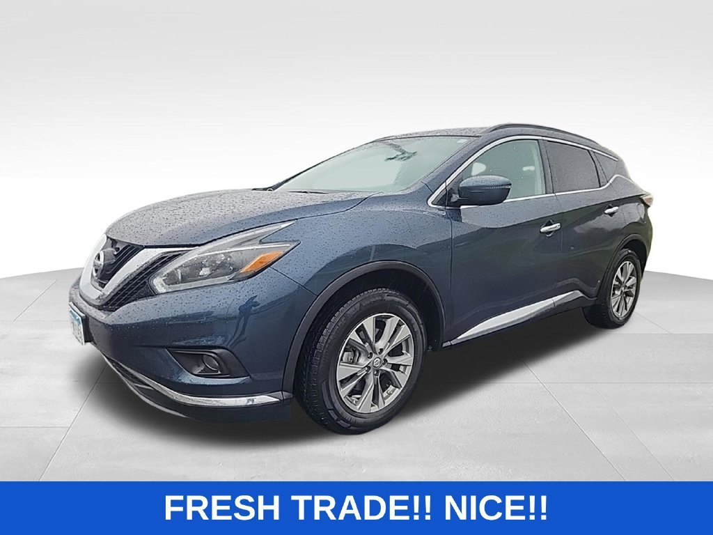 Used 2018 Blue Nissan SV image 2