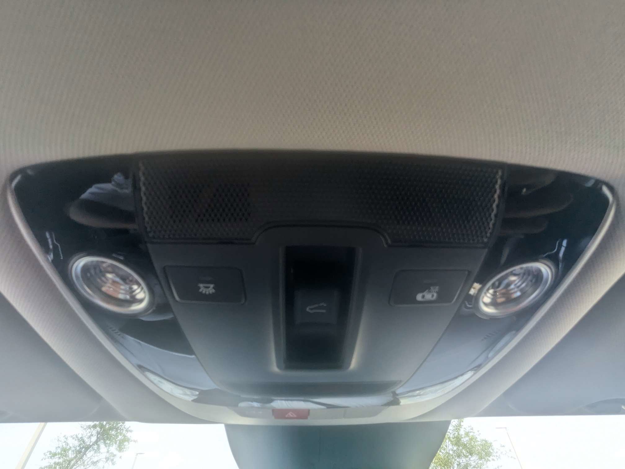 New 2026 Wolf Gray Kia SX Prestige image 31