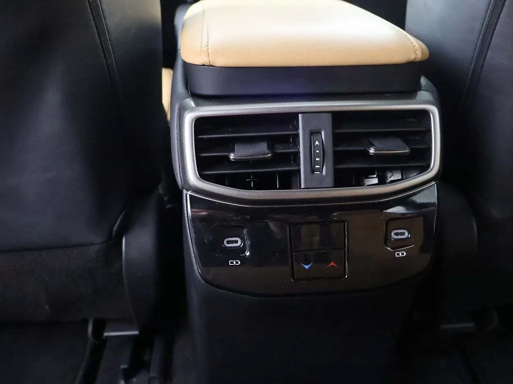 Used 2024 Silver Lexus 350h Premium Plus image 52