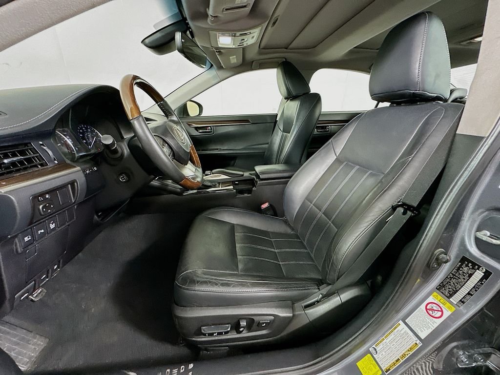 Used 2017 Gray Lexus 350 image 21
