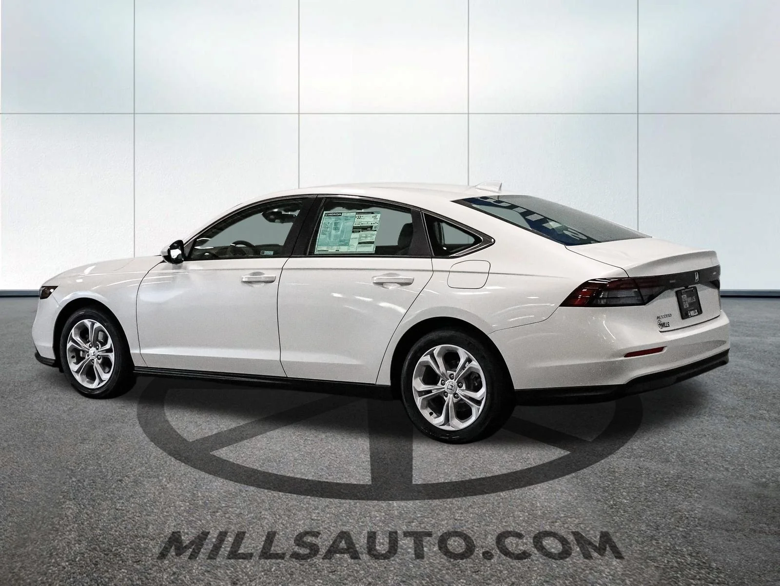 New 2026 Platinum White Pearl Honda LX image 4