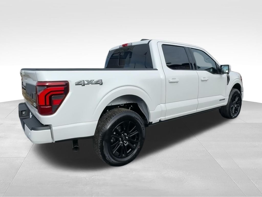 New 2026 Star White Metallic Tri-Coat Ford Platinum® image 8