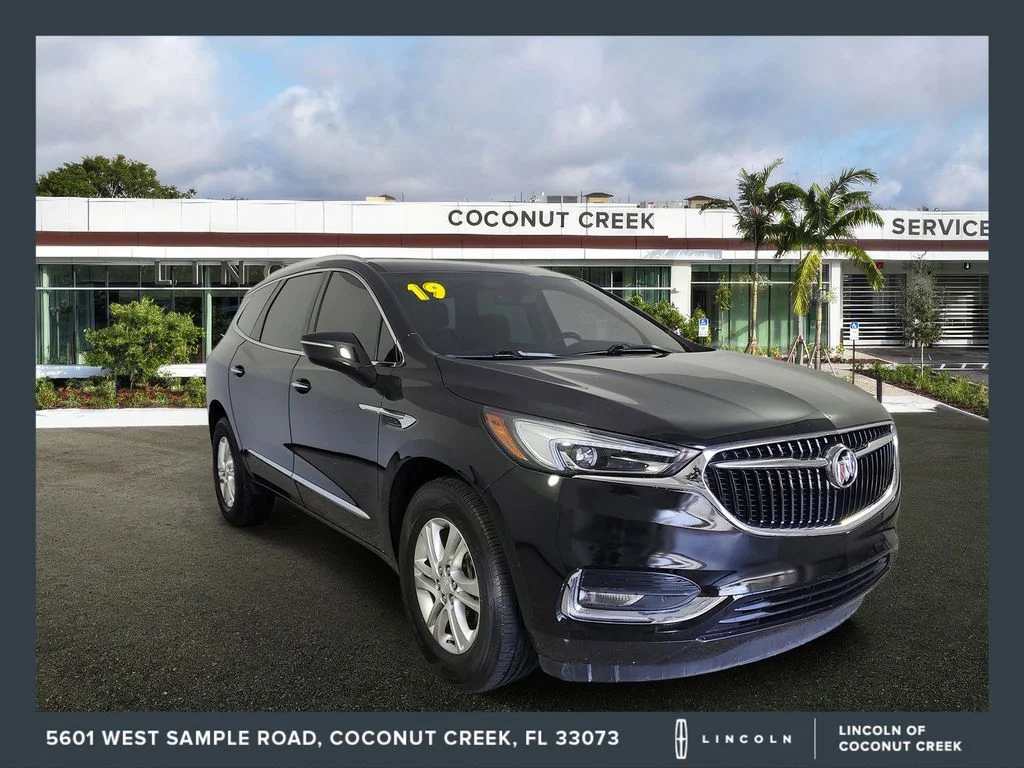 2019 Buick Enclave Preferred's photo