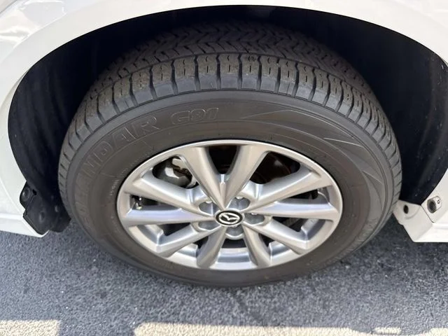 Certified Used 2024 White Mazda 2.5 S Select Package image 13