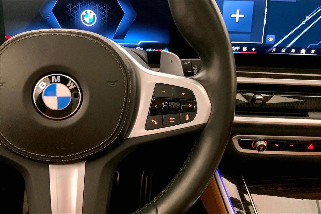 Used 2024 Mineral White Metallic BMW  image 19