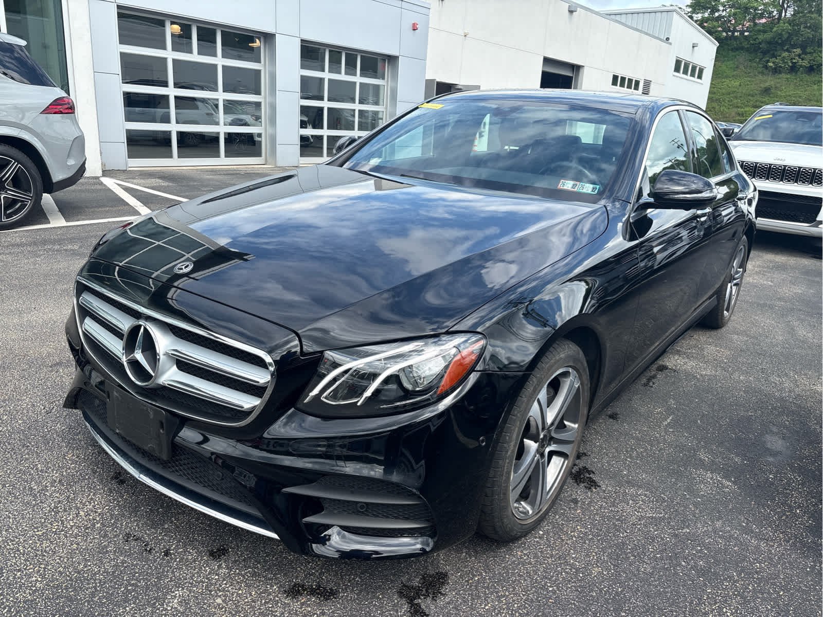 2019 Mercedes-Benz E-Class E300 4MATIC's photo
