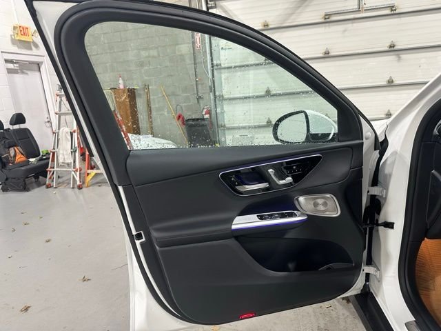 New 2026  Mercedes-Benz GLC 300 image 10