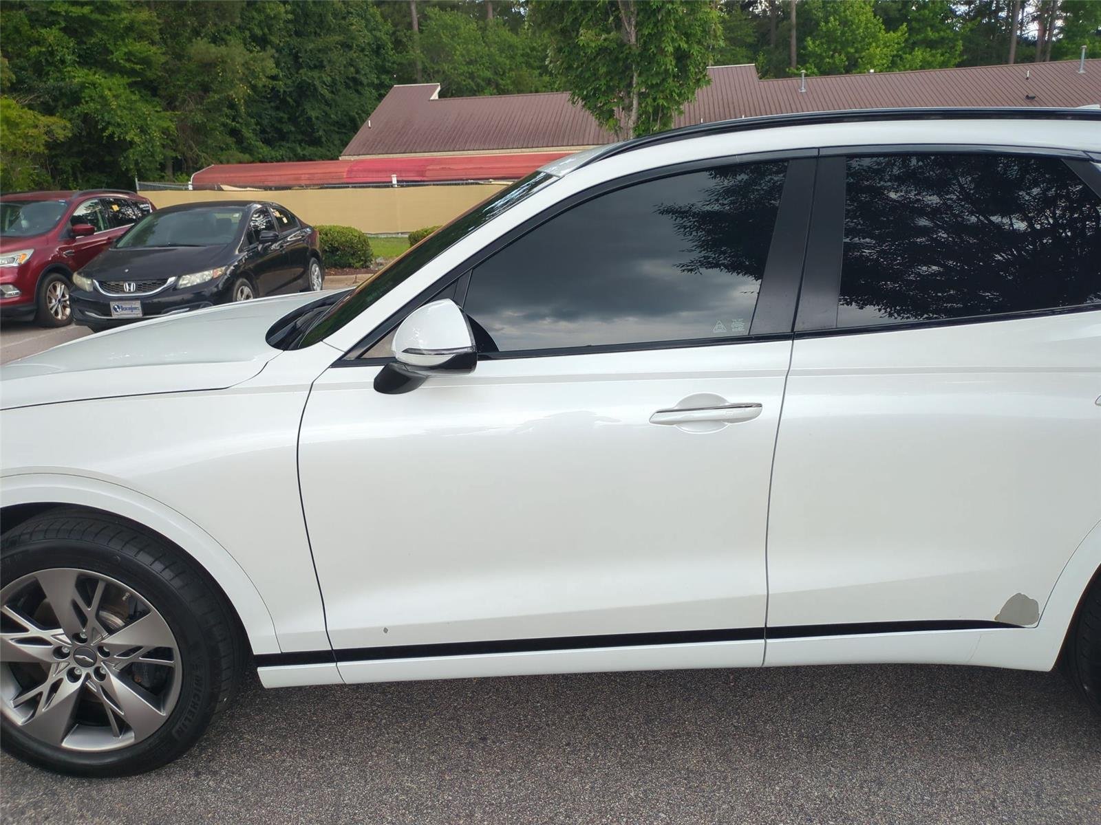Used 2022 Uyuni White Genesis 3.5T Sport image 15