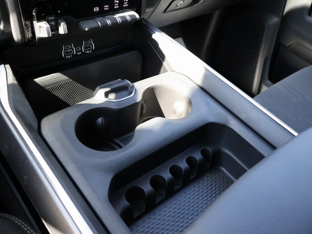 2026 RAM 2500 Big Horn - Photo 37