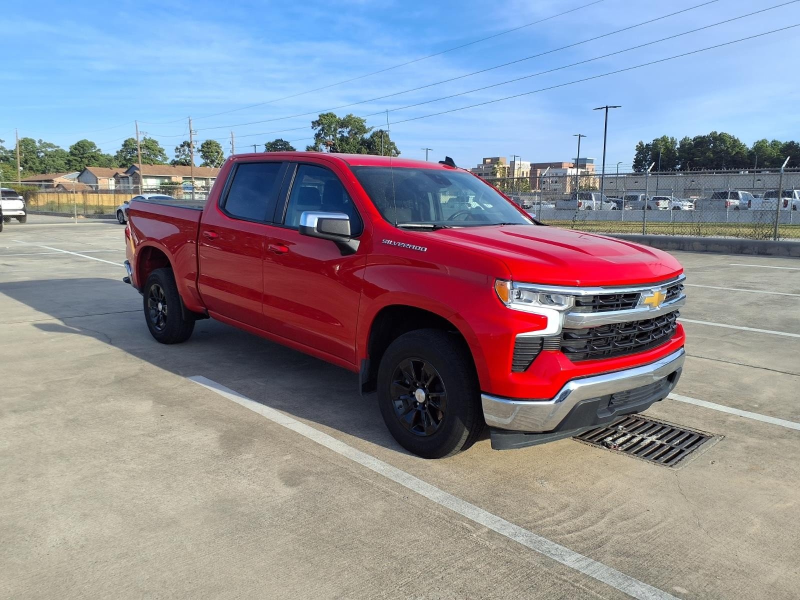 2025 Chevrolet Silverado 1500 photo 3 of 25