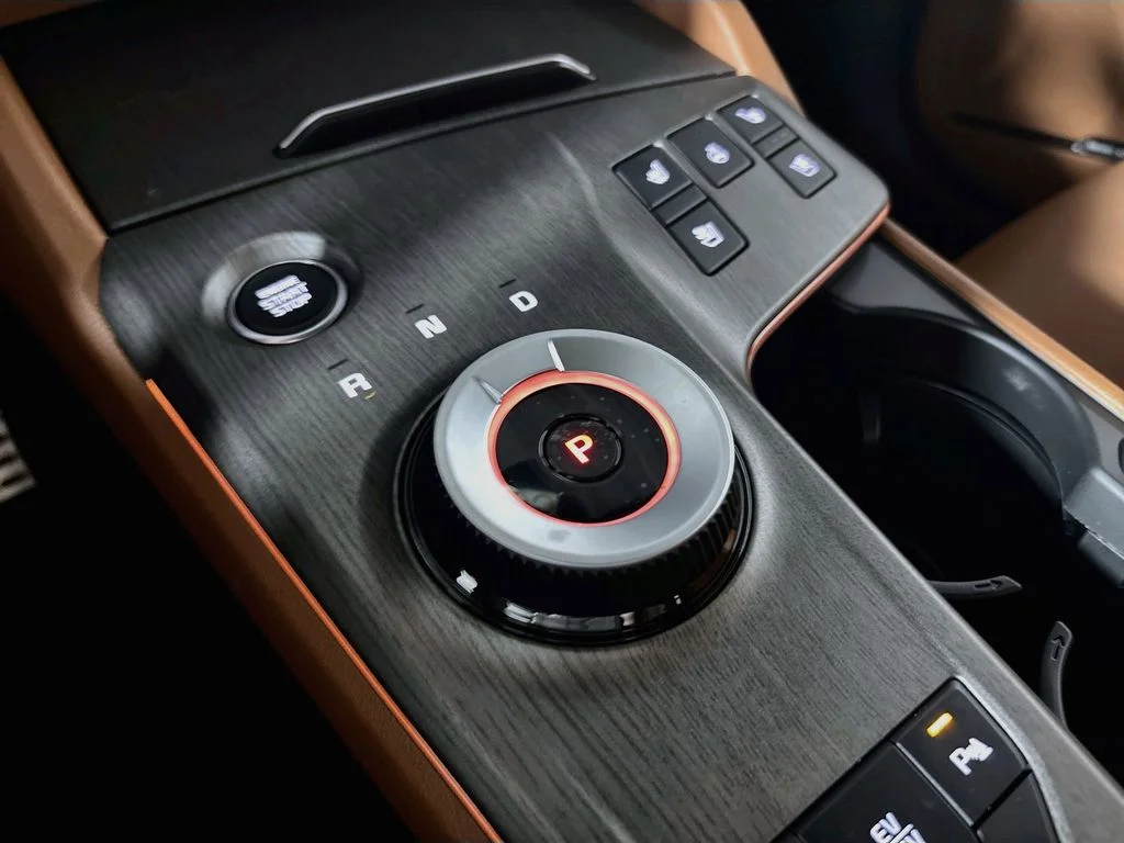 New 2026 Snow White Pearl Kia X-Line Prestige image 18