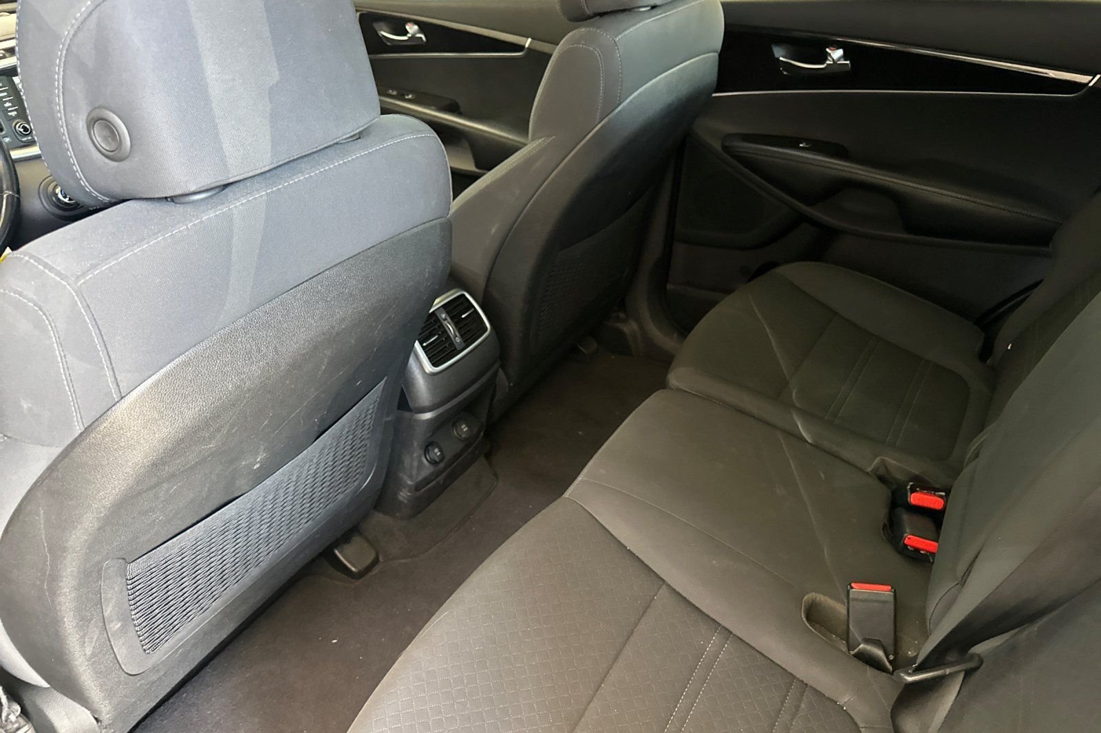 Used 2017 Silver Kia LX image 13