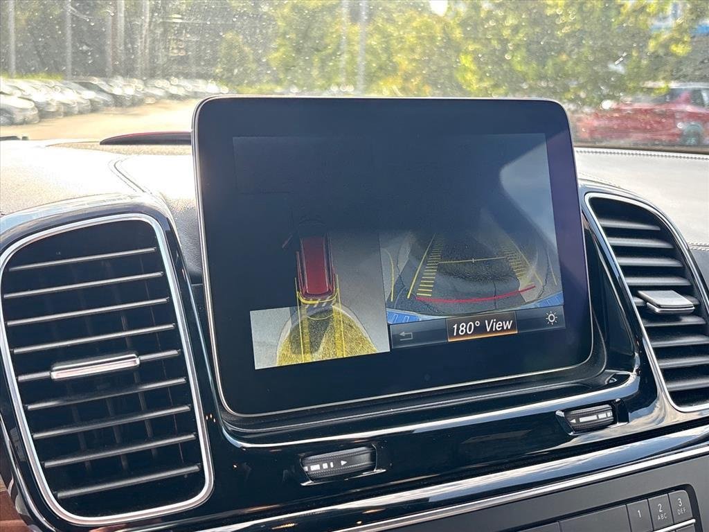 Used 2017 Red Mercedes-Benz 4MATIC® image 14