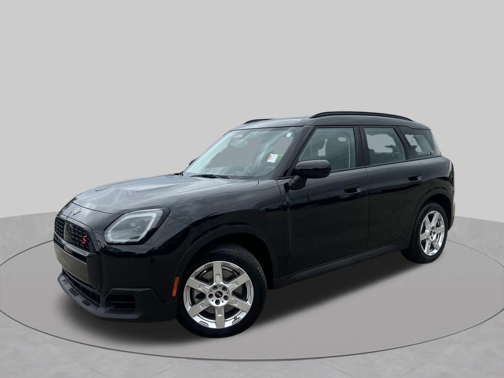 Used 2025 Black MINI Signature Plus image 2