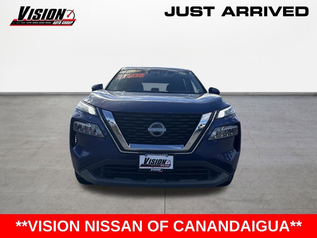 Used 2023 Blue Nissan SV image 2
