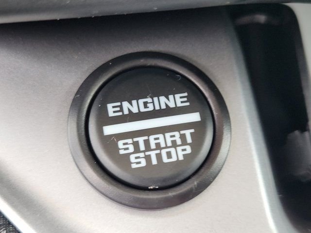 Used 2022 Green Ford Outer Banks image 20