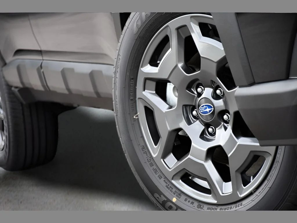 New 2026 CRYSTAL BLACK SILICA Subaru Premium image 10