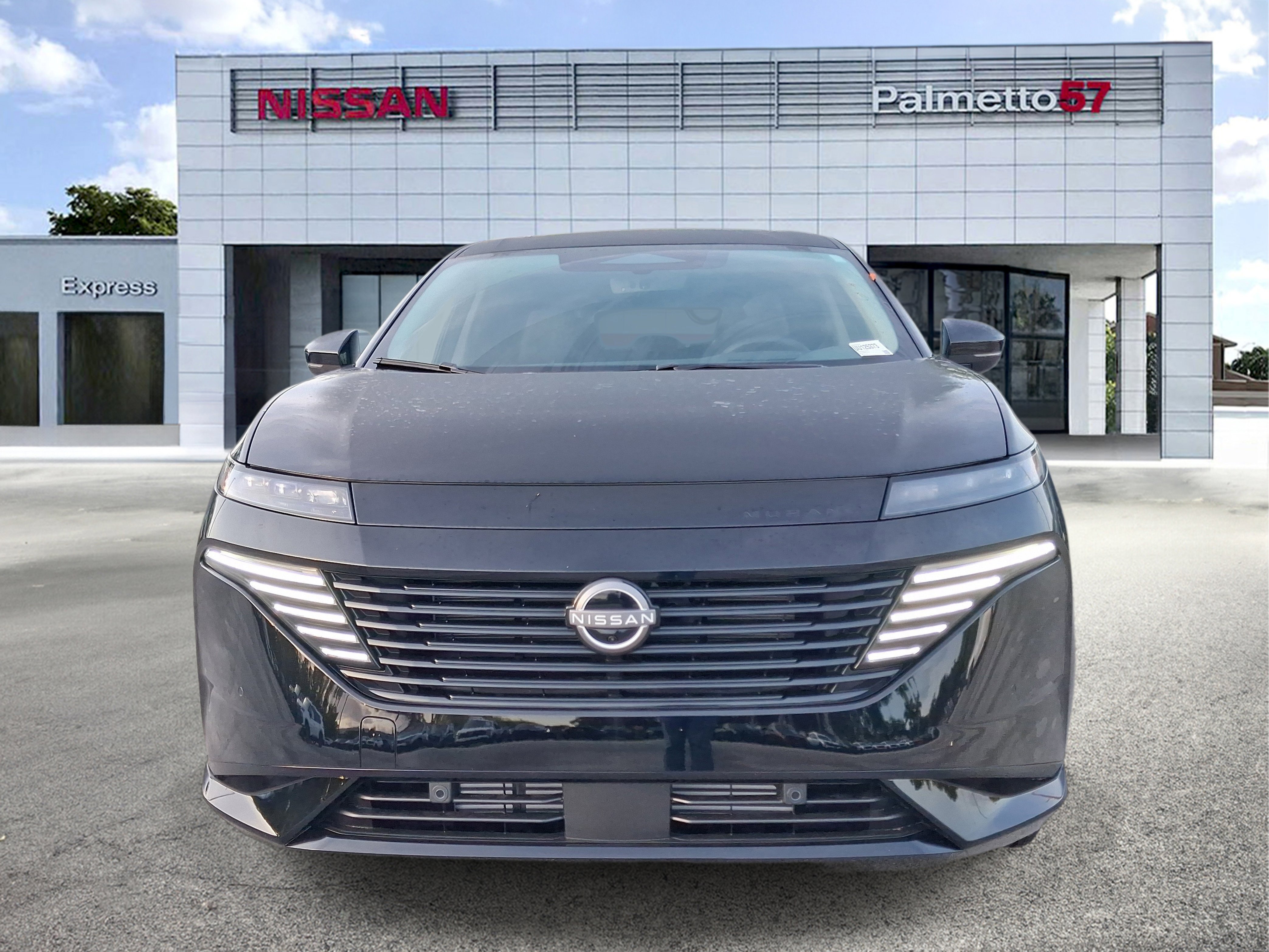 New 2026 Super Black Nissan Platinum image 2
