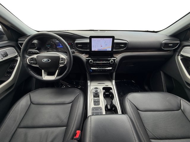 Used 2021 Gray Ford Limited image 12