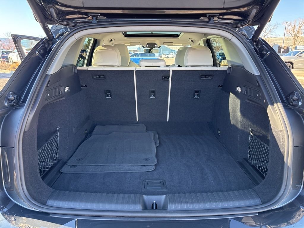 2025 Audi Q6 e-tron Premium Plus - Photo 25