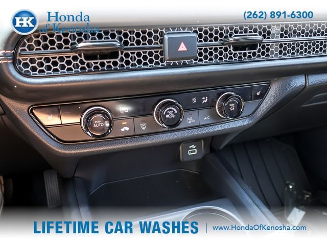 Used 2025 Platinum White Pearl Honda Sport image 16
