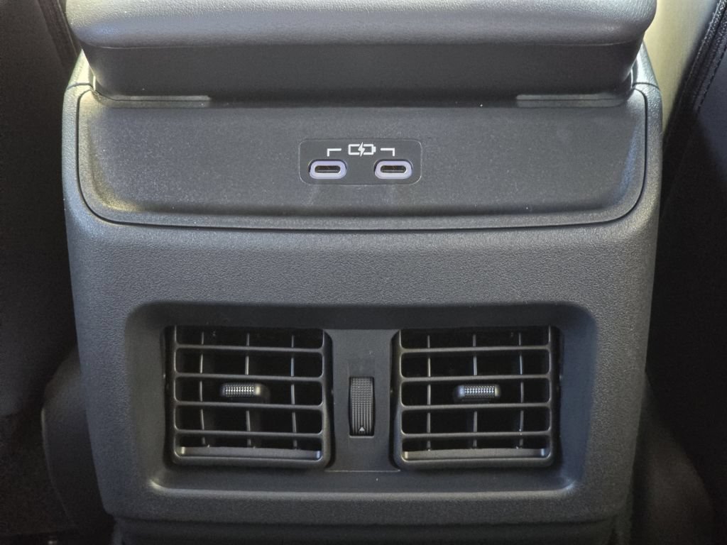 New 2026 Wind Chill Pearl Toyota SE image 30