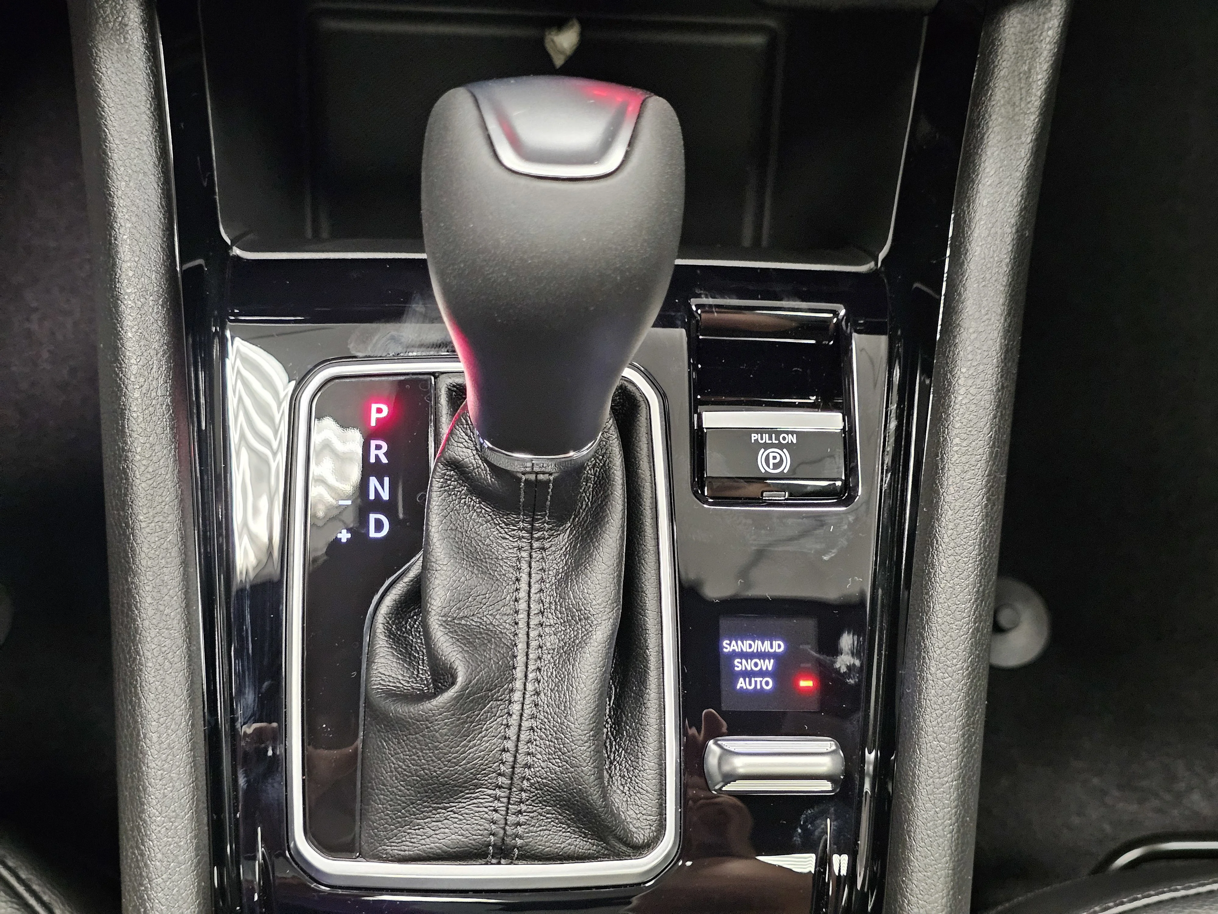 2025 Jeep Compass Latitude - Photo 35