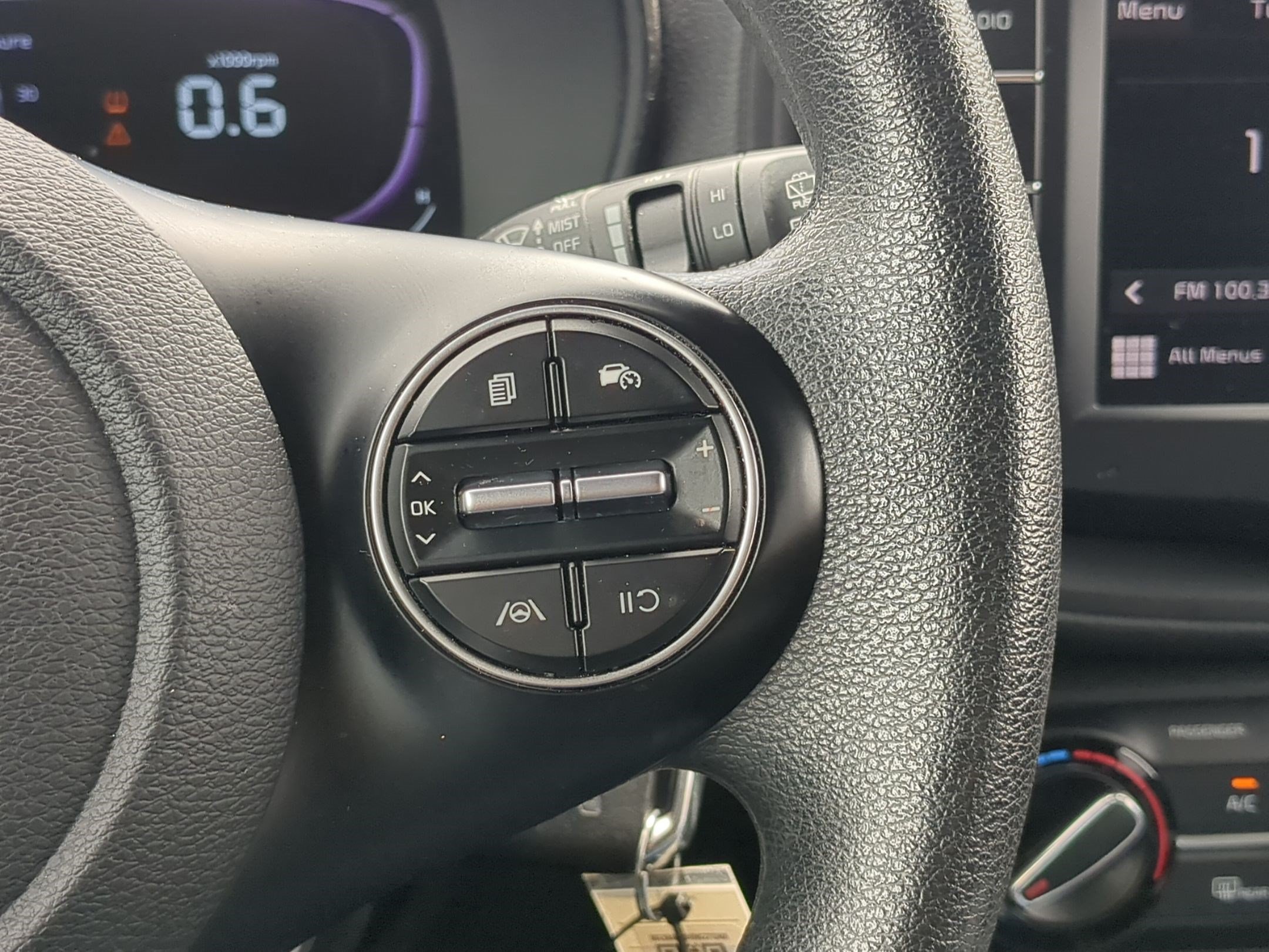Used 2023 Gravity Gray Kia LX image 18
