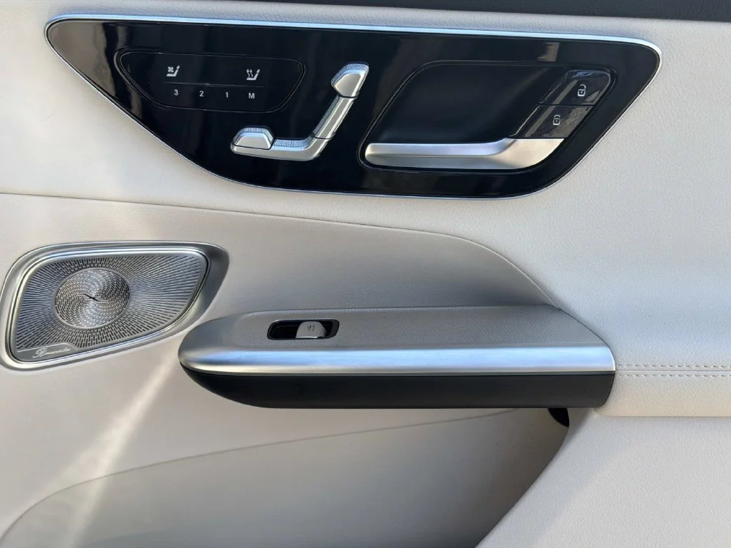 Certified Used 2026 Gray Mercedes-Benz GLC 300 image 15